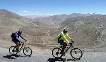 Annapurna Circuit Mountain Biking
